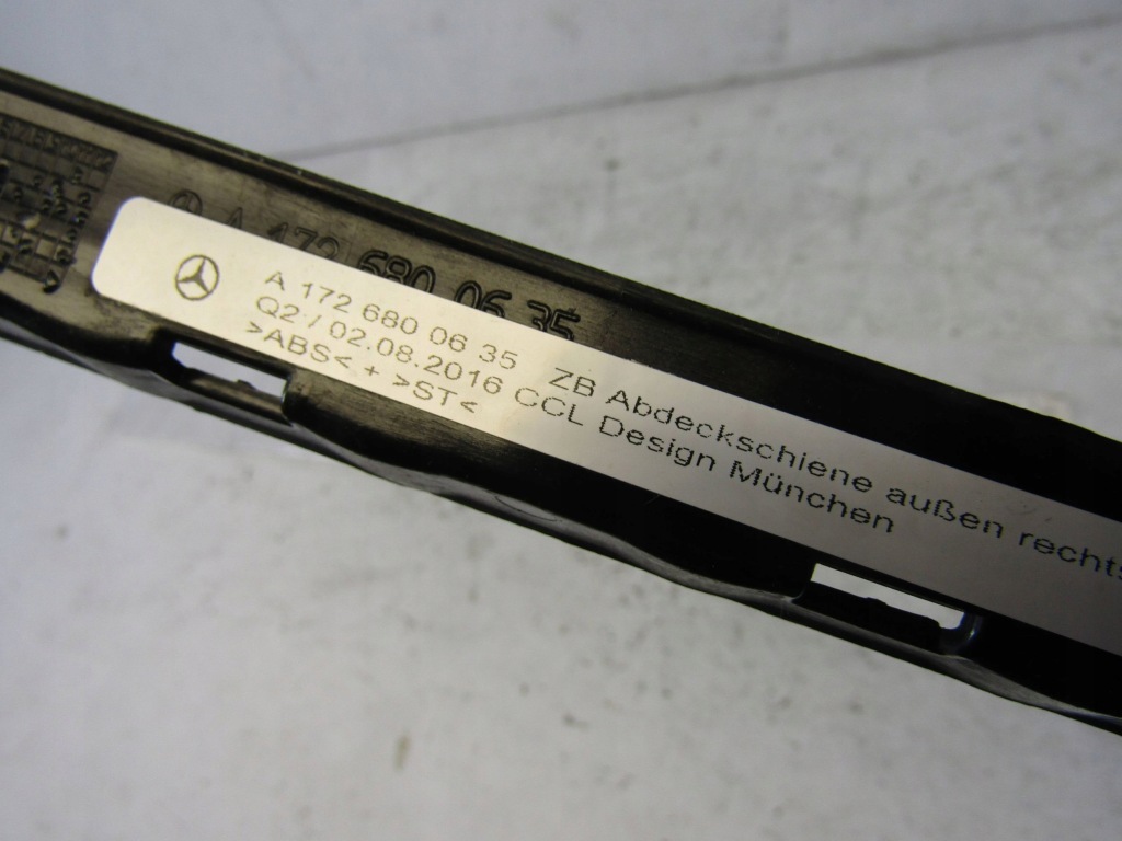 фото №9, Mercedes slk r172 молдинг декоративная na порог правый перед a1726800635