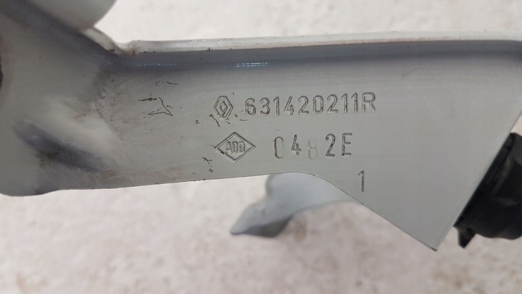 фото №5, Кронштейн кронштейн крила правий перед renault clio v 5