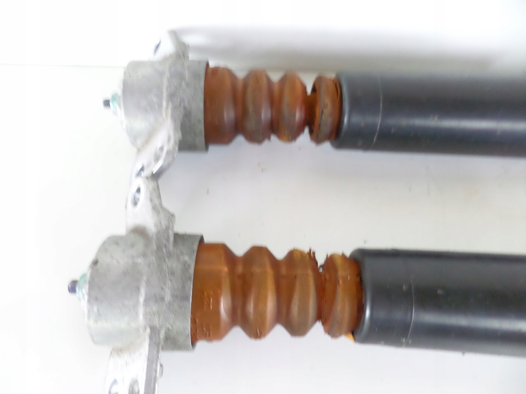 фото №2, Амортизатори задня skoda rapid 12- spaceback kombi