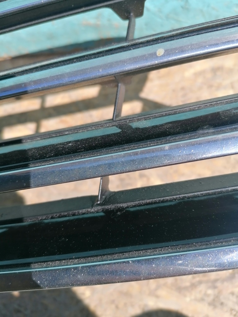 фото №4, Решітка радіатора решітка радіатора vw passat b8 przed lift + значок