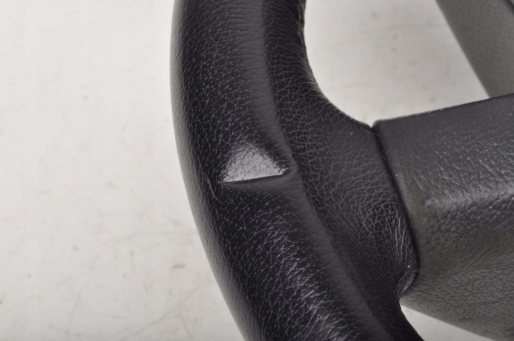 фото №5, Mercedes w245 воздуховод кожаный многофункциональный