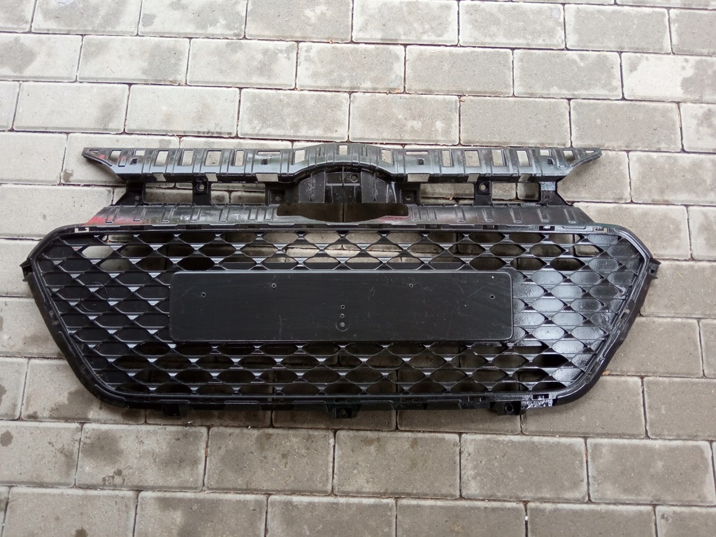 фото №1, Hyundai оригинальный номер 86569-c8010