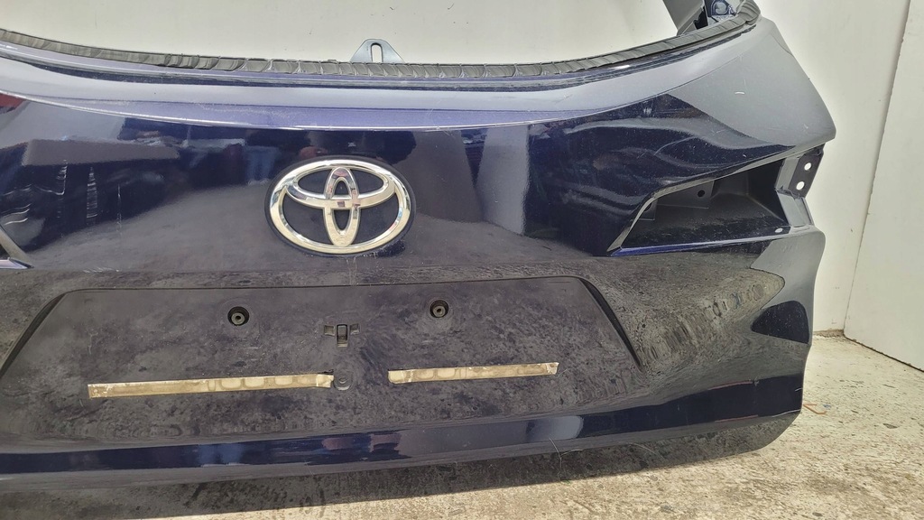 фото №6, Toyota corolla e21 kombi 18- крышка багажника крышка багажника задняя задняя fv