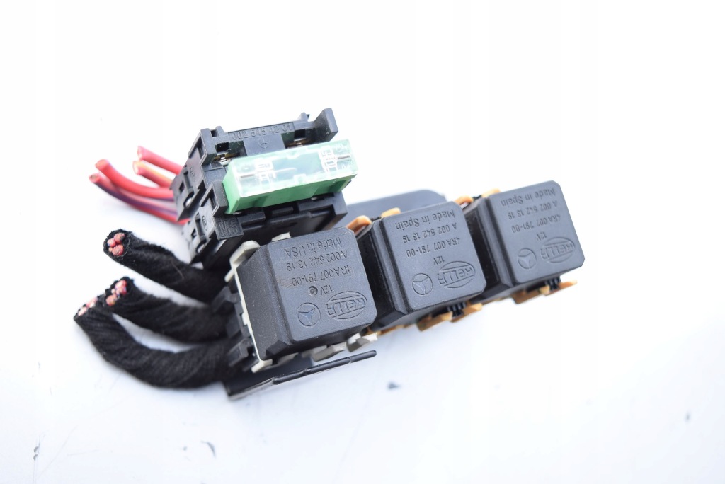 Купити Mercedes w219 w211 55 amg реле 2115458940