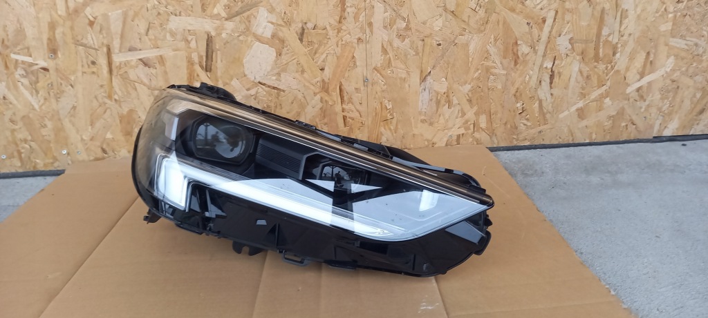 Opel insignia 2 b рестайлинг  правый  фара перед full led Цена