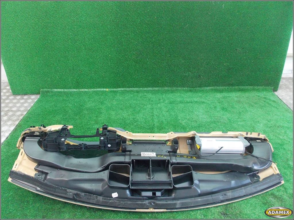 фото №12, Mercedes w203 c-klasa 02r приборная панель rozdzelcza приборная панель