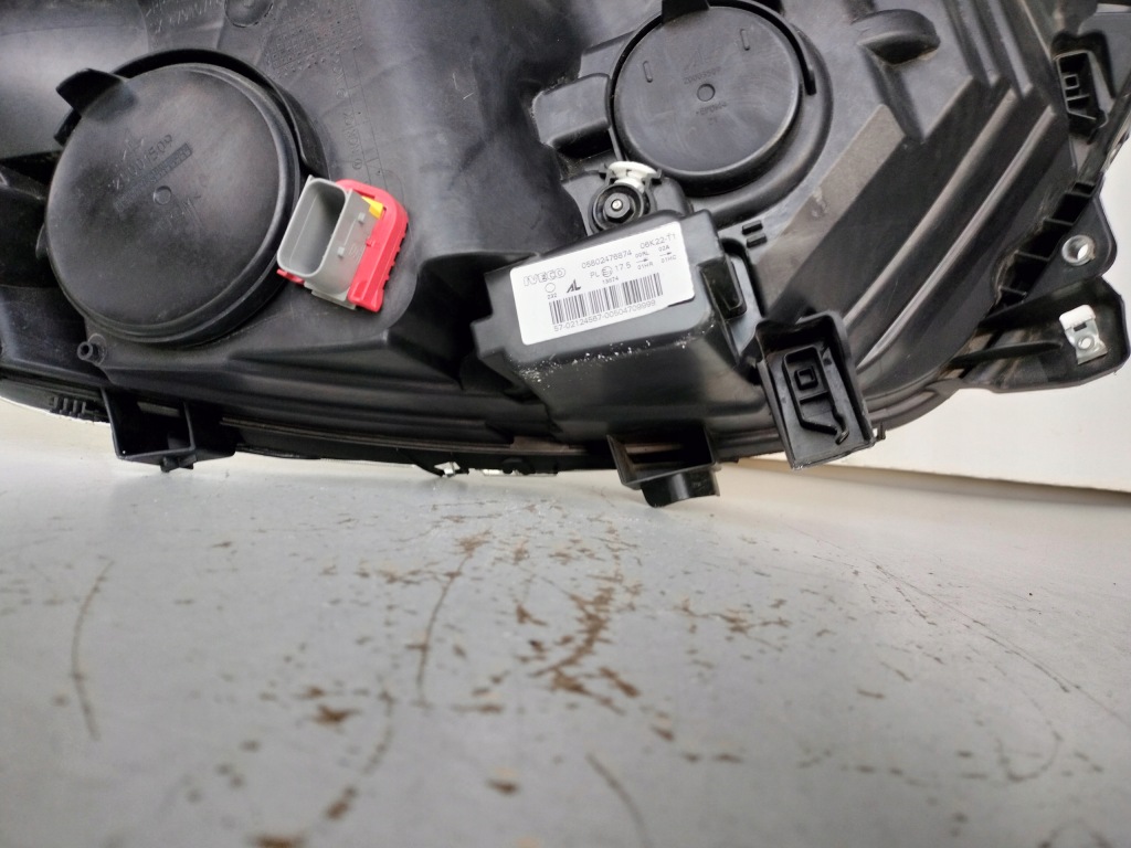 фото №7, Лампа левая фара iveco daily 19- lift