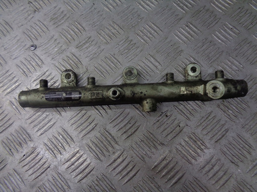 фото №1, Молдинг впрыскная peugeot 307 2.0 hdi