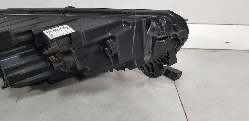 Skoda octavia iv фара левая full led перед передняя 5e4941015 Оригинал