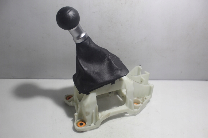 фото №1, Ручка домкрат переключения передач kia rio iv 1.2