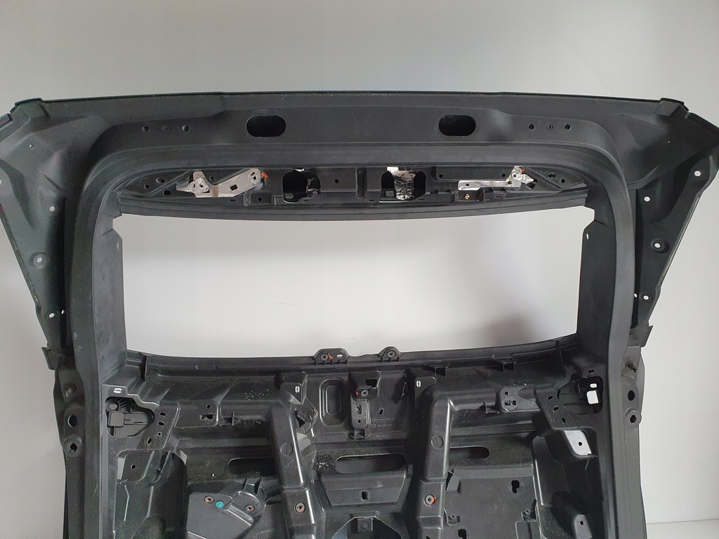 фото №10, Крышка багажника задняя задняя peugeot 308 ii