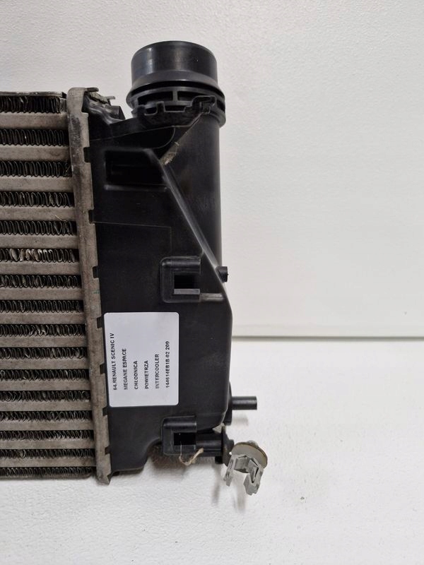 Купити Nissan qashqai j11 megane iv 4 1.6 dci радіатор повітря інтеркулер