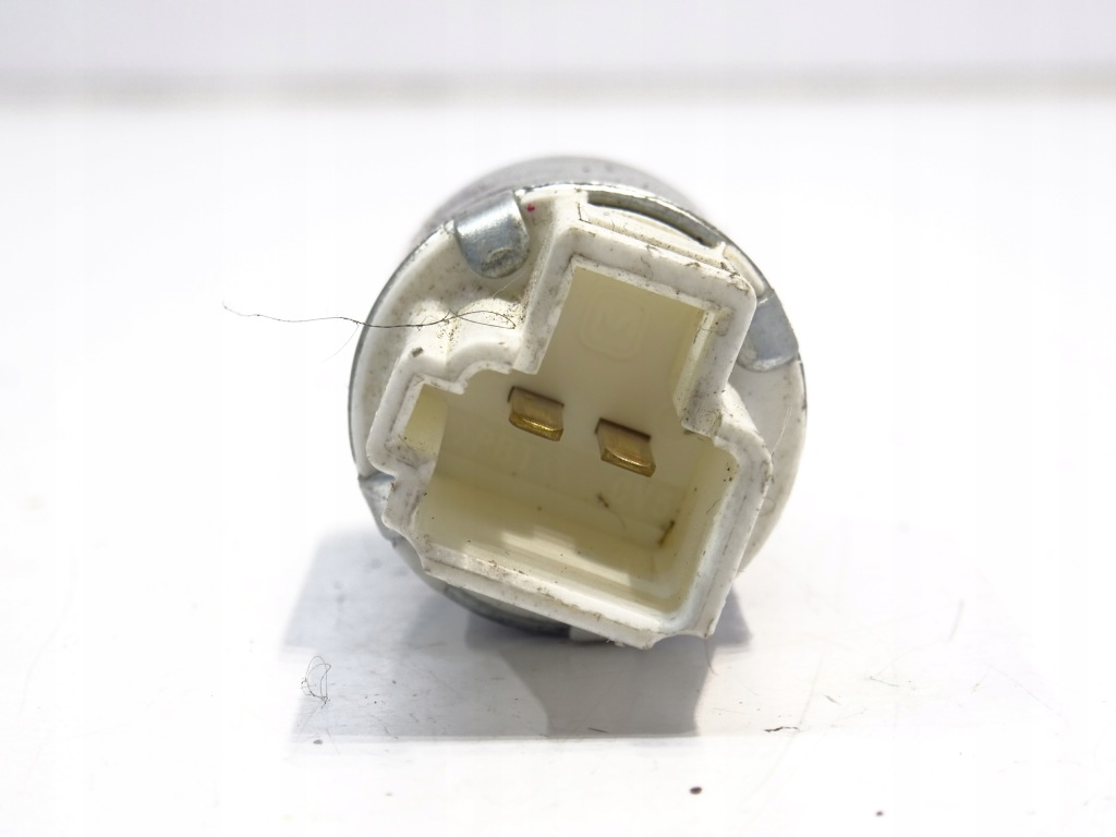 фото №3, Датчик зчеплення педалі toyota yaris iii 2011-