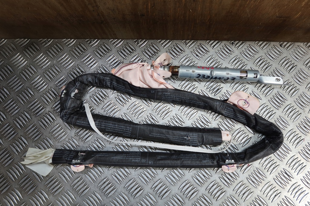 фото №1, Шторка безопасности левая c5 iii x7 9682751880