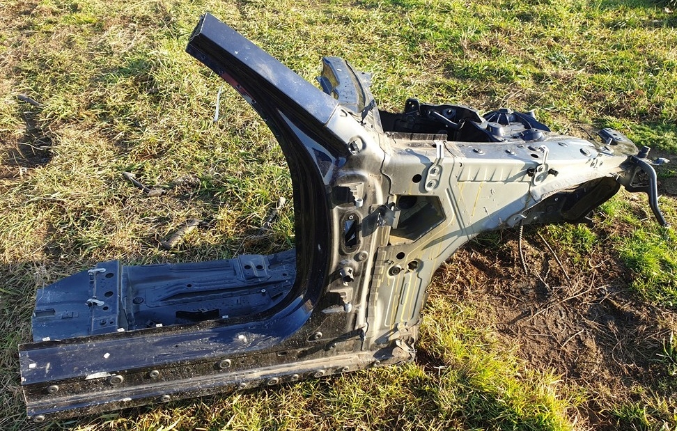 фото №1, Чверть лонжерон правий перед bmw 5 lci f10 f11