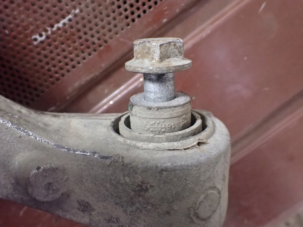 фото №7, Поворотный кулак подвеска рычаг правый задняя mercedes gls ii x166 3.0 17r 9516