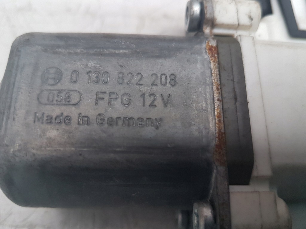 фото №9, Підйомник скло правий задня 0130822208 - colt cz