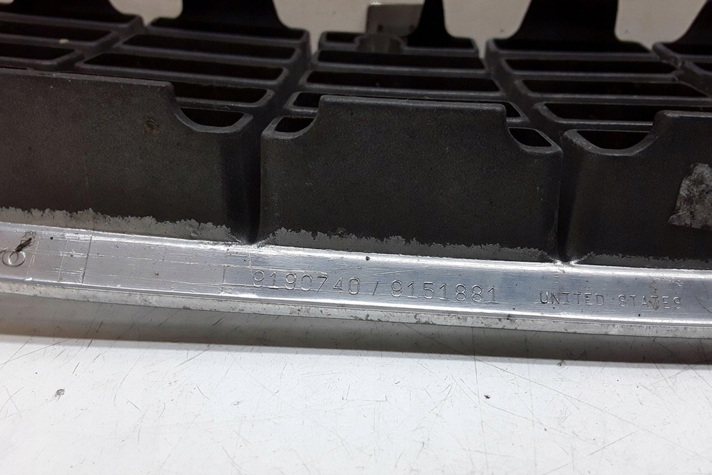 фото №1, Решітка радіатора volvo s60 i 9190740 2.4l дизель 120kw 2001