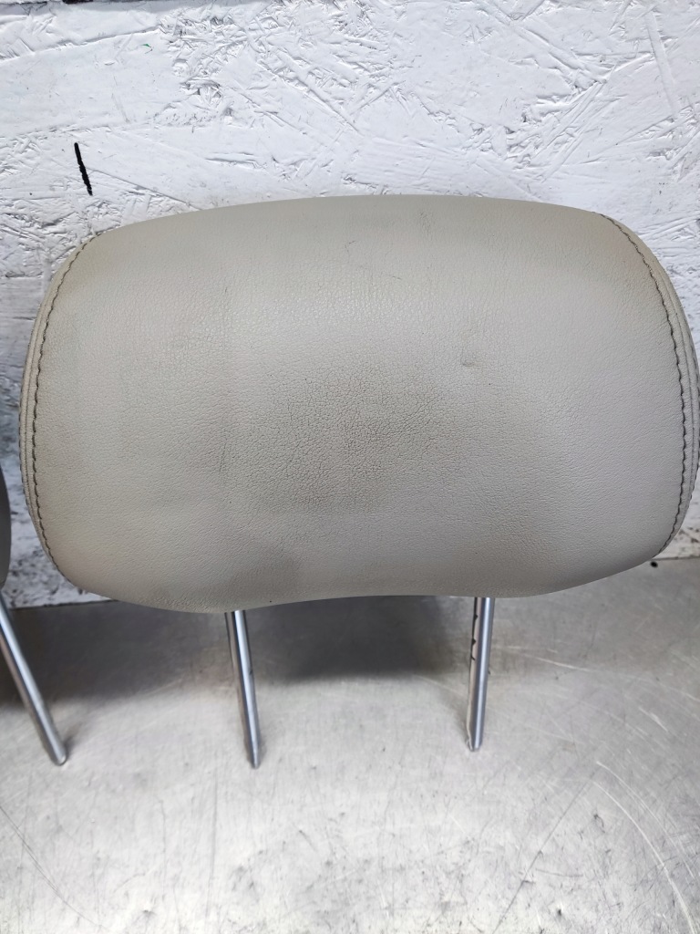 фото №7, Ford mondeo mk5 підголівник сидіння перед світла шкіра лівий правий