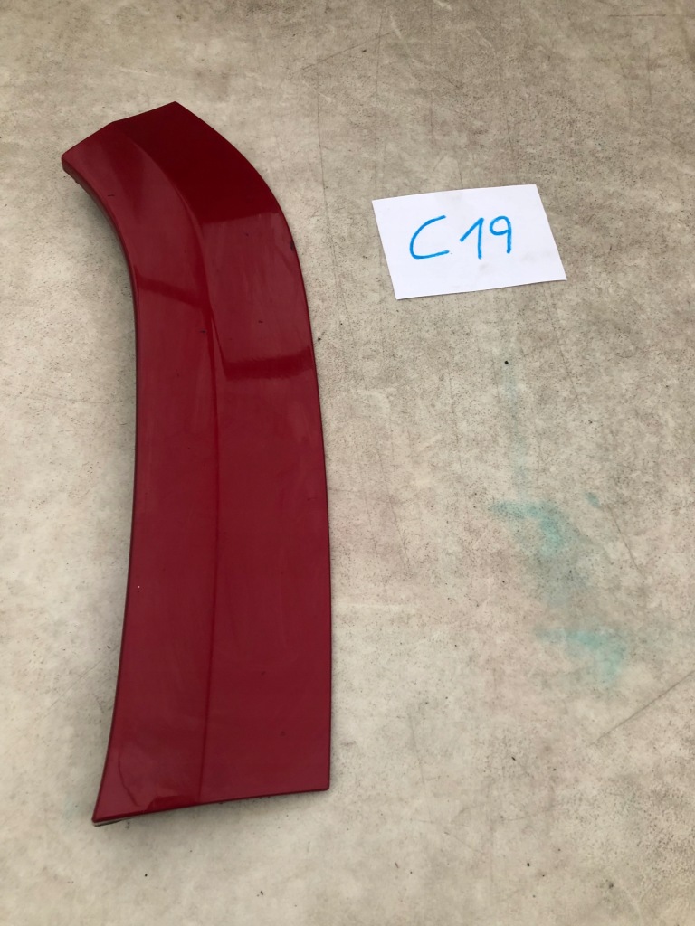 фото №1, Jeep оригинальный номер 46527561827 молдинг крыла