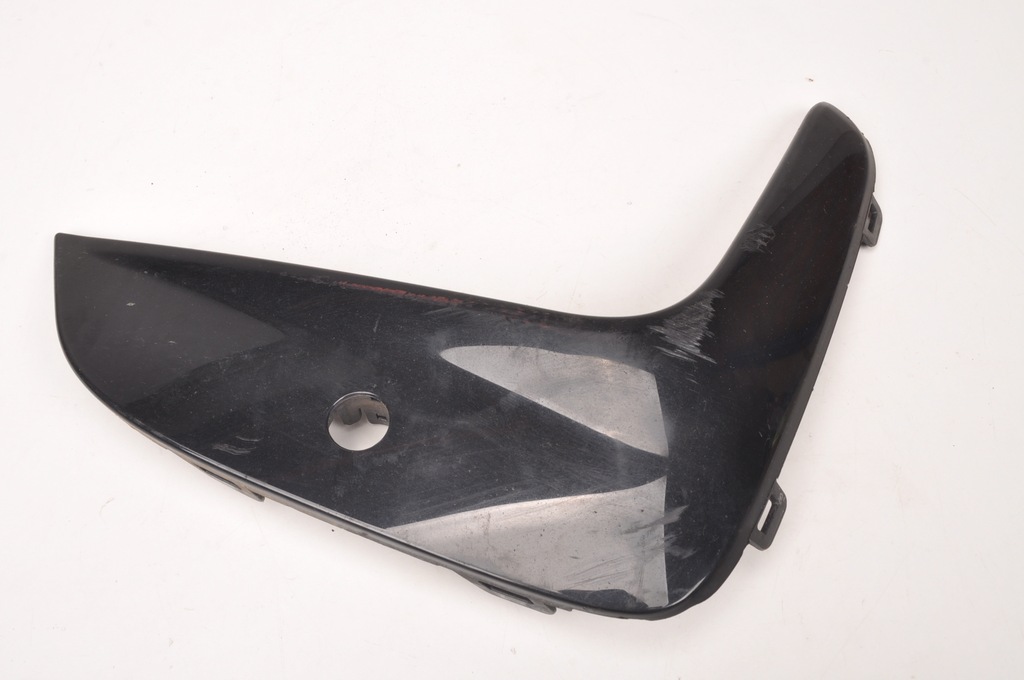 фото №1, Bmw g20 молдинг бампера правая перед 8079596 19r