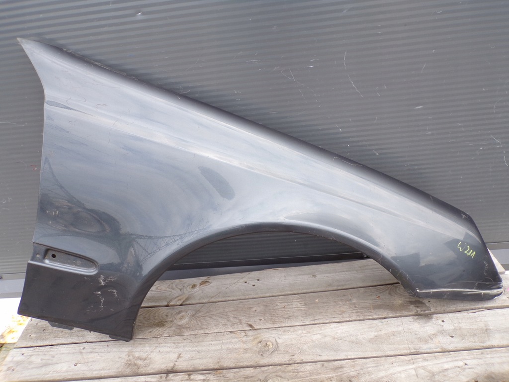 фото №1, Крила правий передній mercedes w211