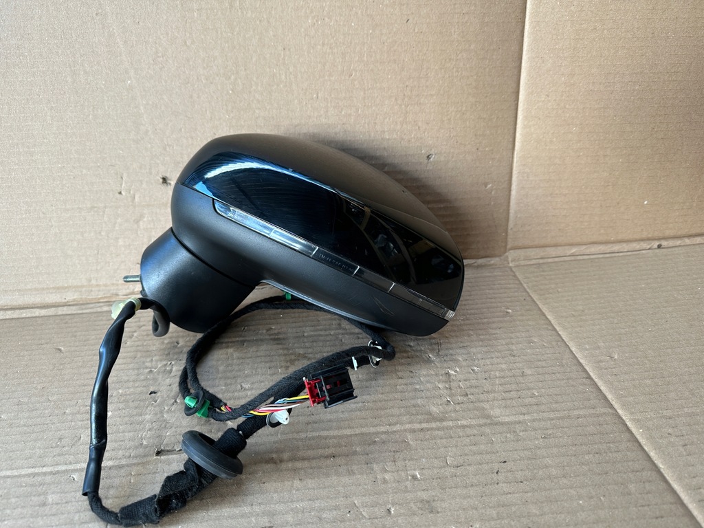 фото №1, Зеркало audi a1 левая 6 pin