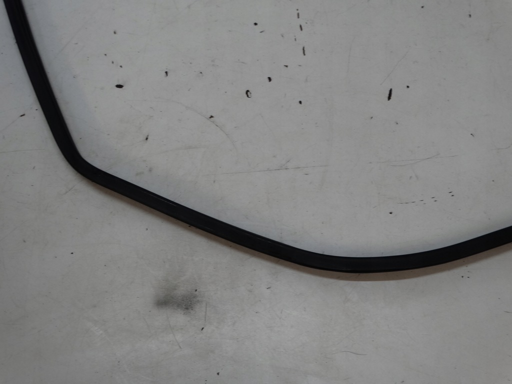 фото №6, Прокладка кузовна двері правий задня kia carens iv