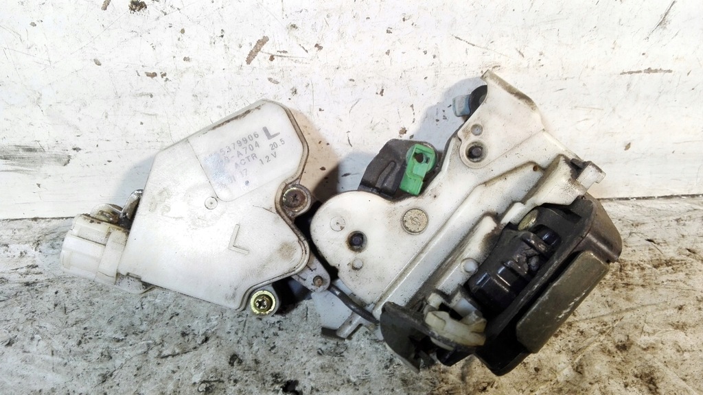 фото №1, Замок двері задня nissan maxima a32 правий