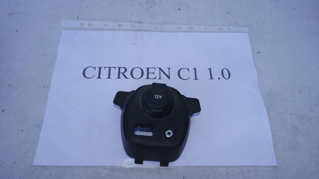 фото №1, Панель роз'єм 12v citroen c1