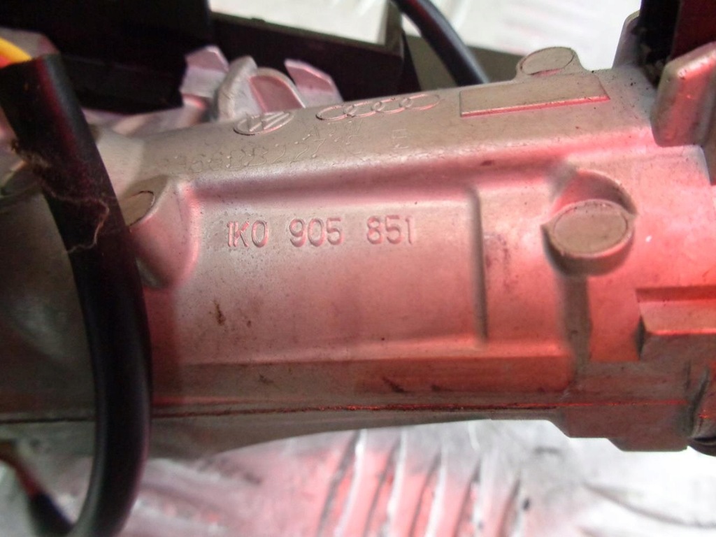 фото №5, Бортовий комп'ютер двигуна набір імобілайзер запуск skoda yeti 5l 1.4 tsi 2009- 04e907309bk