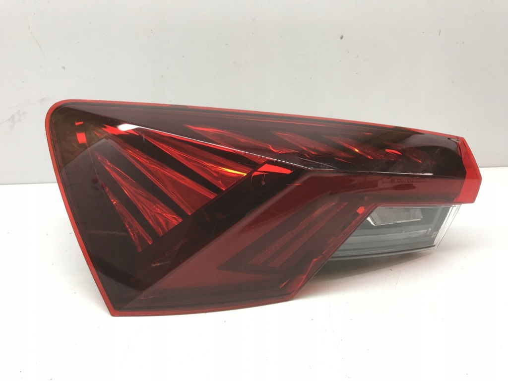 фото №1, Skoda octavia iv лампа задняя задняя левая оригинал 5e3945207a