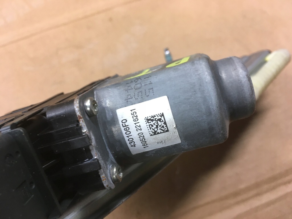 фото №4, Механізм скло правий задня renault megane iv 4