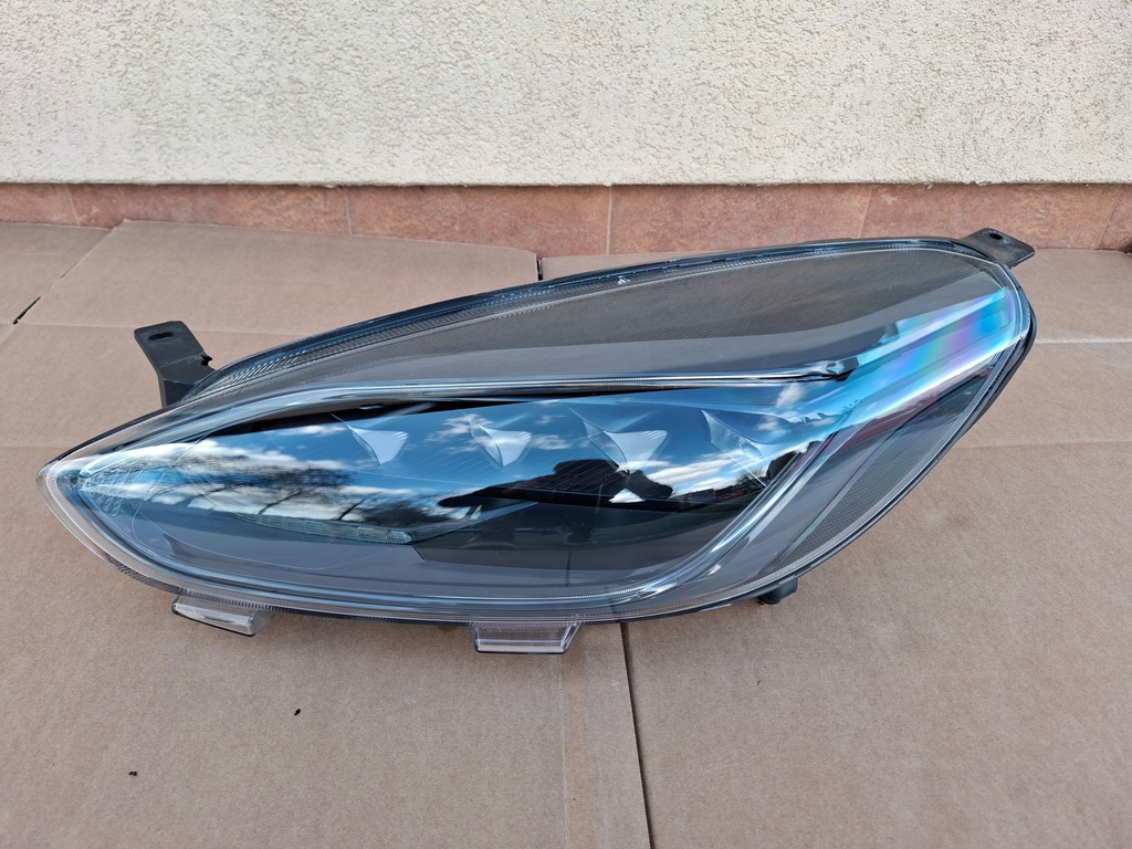 фото №1, Лампа передняя ford fiesta mk8 st full led оригинал