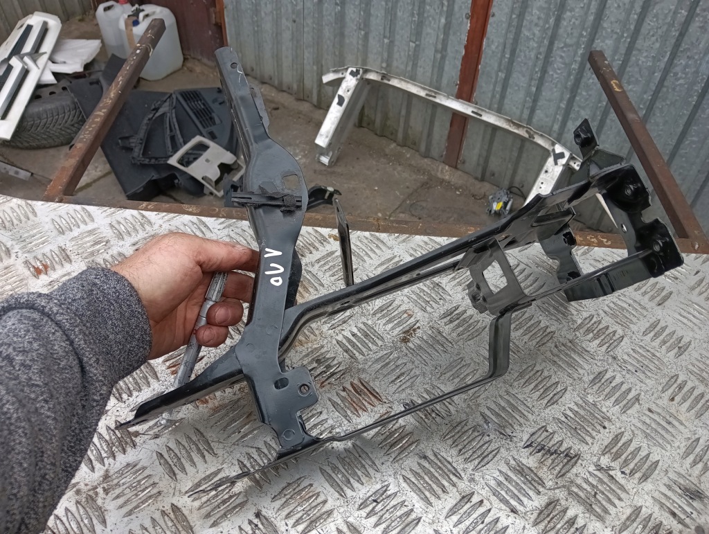 фото №9, Bmw x3 g01 x4 g02 панель фары усилитель кронштейн лампы перед левый 7400114