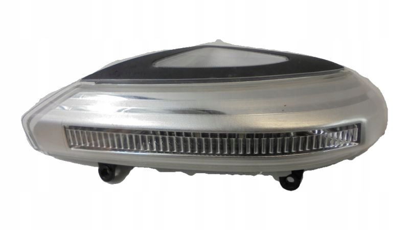 фото №1, Nissan pathfinder iii r52 np300 поворотник правый