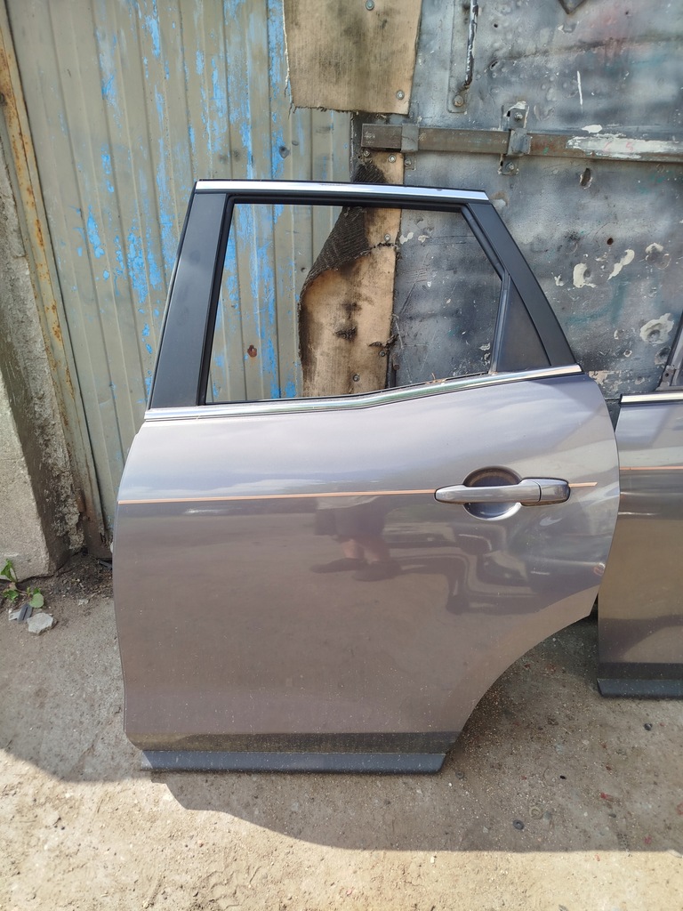 фото №1, Mazda cx7 cx-7 двері лівий задня задні повний