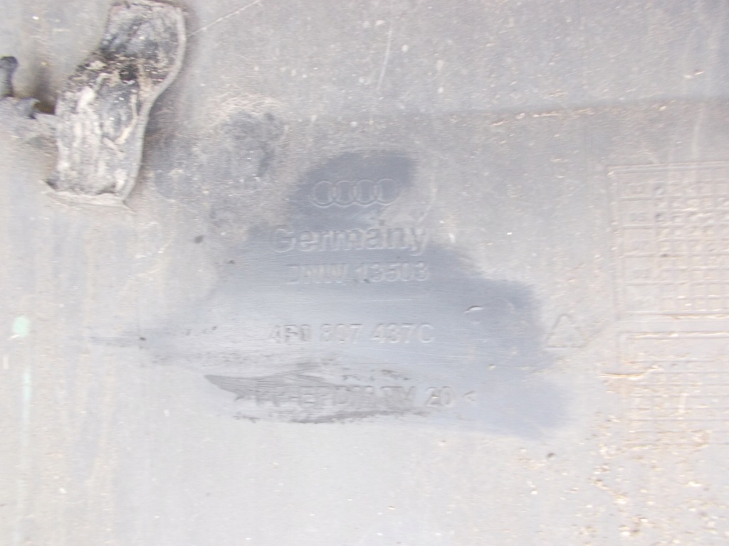 Бампер передний перед audi a6 c6 4f 4f0 2004 - 2008 хороший 4f0807437c Киев