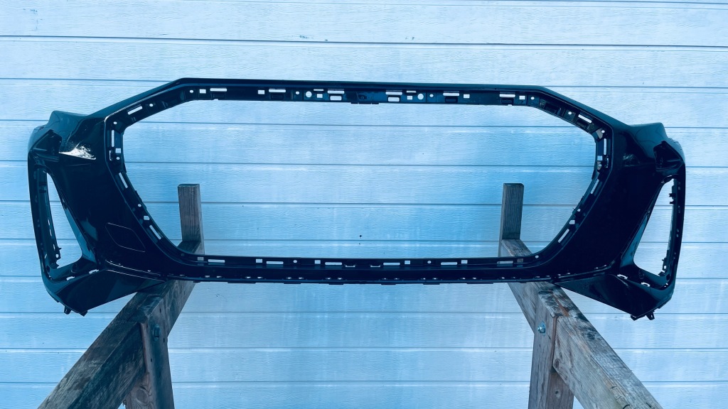 Купить Бампер передний перед audi e-tron s-line 4ke807437c