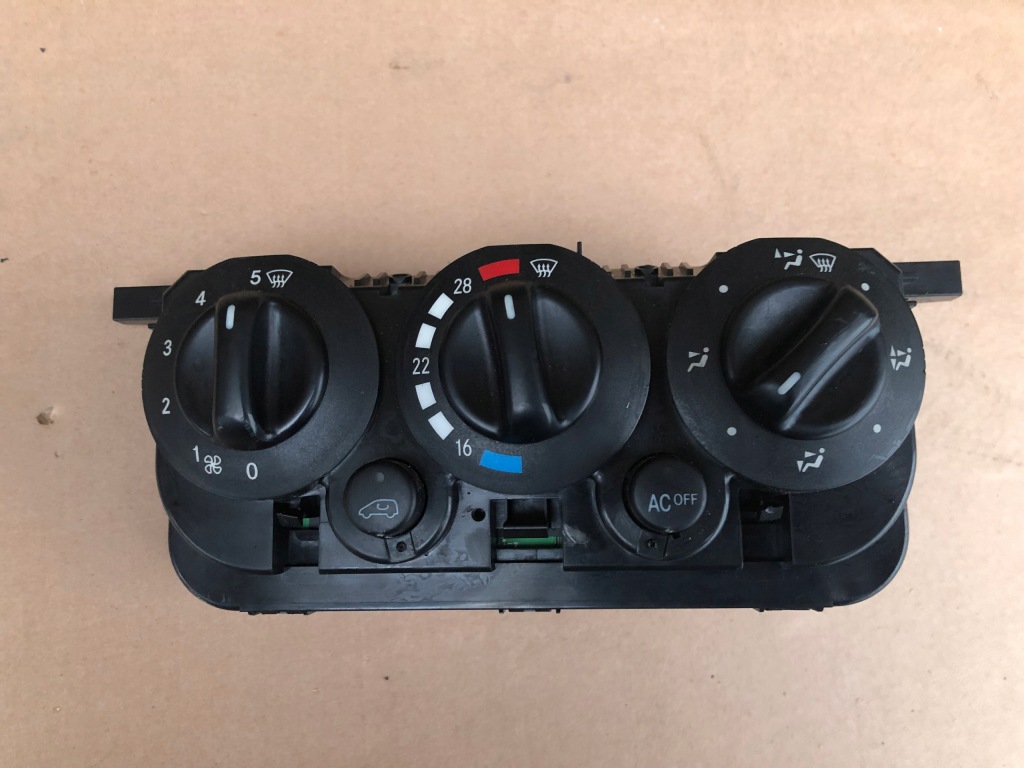 фото №1, Панель обдув обдув mercedes a klasa 1688302185