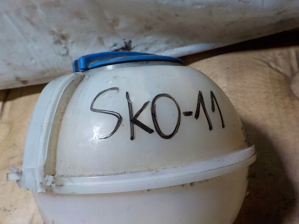 фото №3, Skoda rapid 1.6 tdi 2016r бачок розширювальний