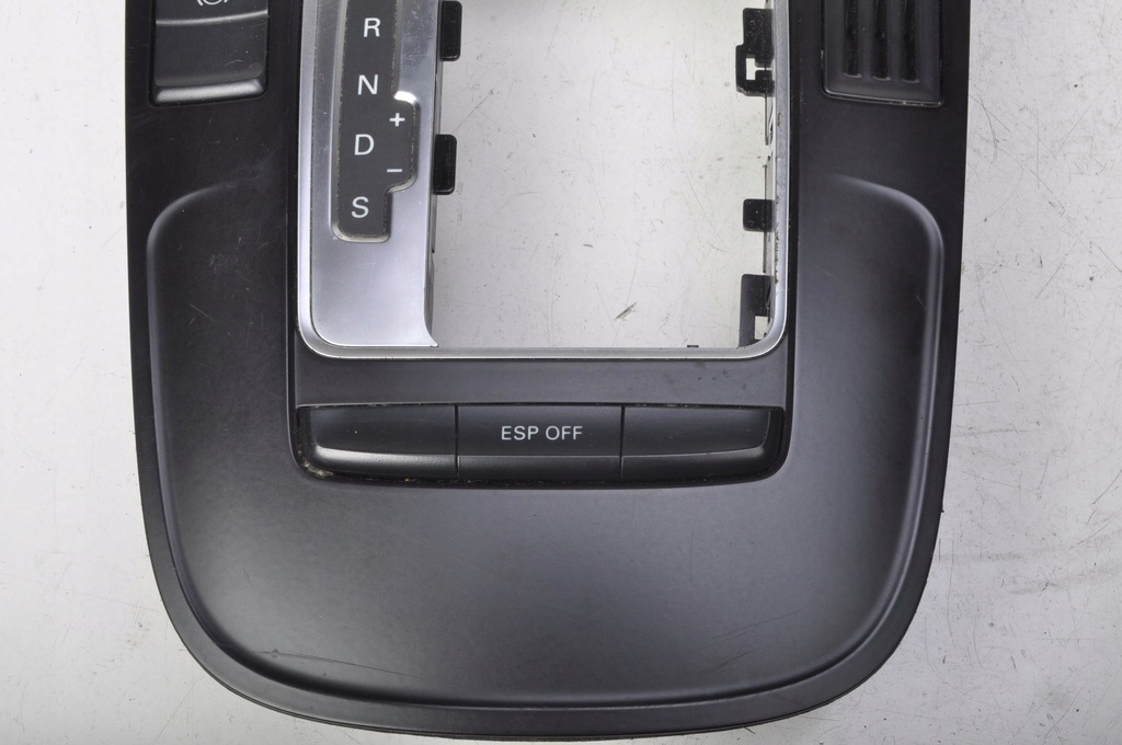 фото №7, Audi a4 b8 рамка домкрата передач 8k0864261 europa