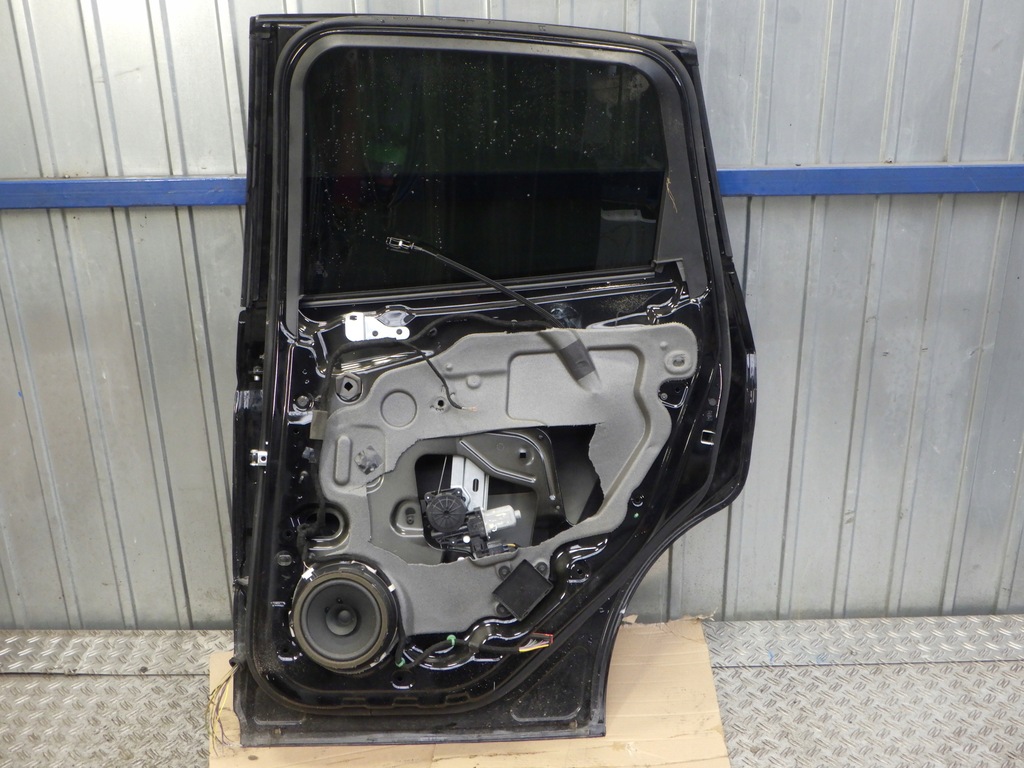 фото №7, Ford c-max mk2 дверь правый задняя левая задние