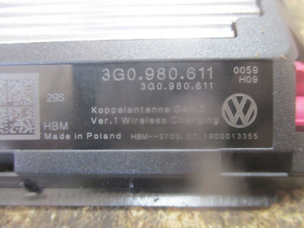 фото №5, Зарядний пристрій індукційна 3g0980611 vw passat b8