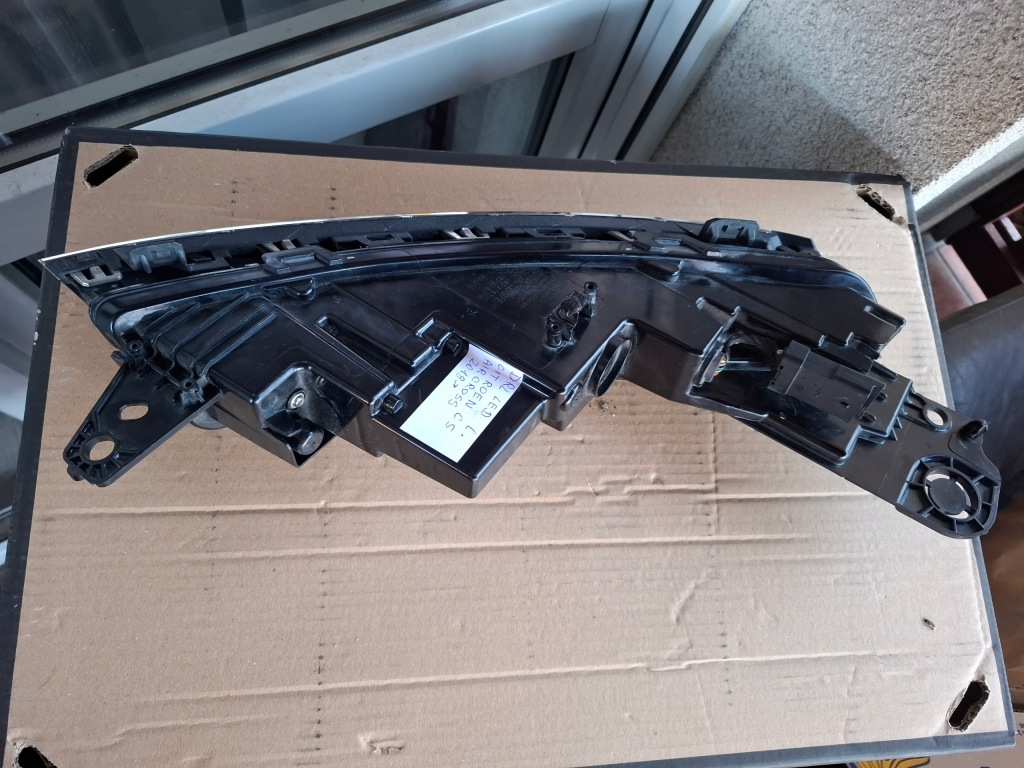 Citroen c5 aircross led левый 981800518 в Украине