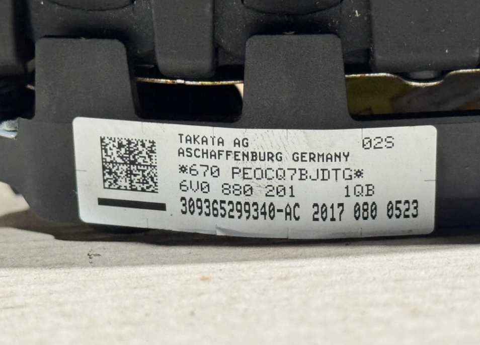 фото №4, Подушка подушка безопасности водителя skoda rapid 6v0880201