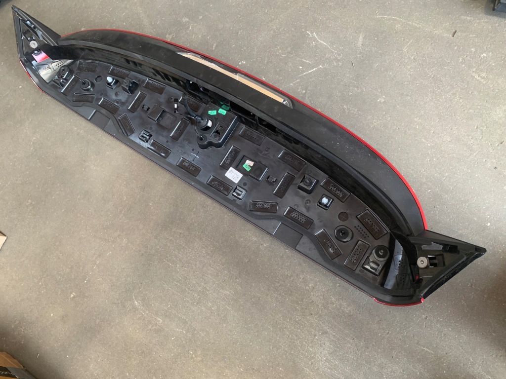 фото №7, Citroen c3 aircross накладка спойлер накладка крышки задняя спойлер 13475957