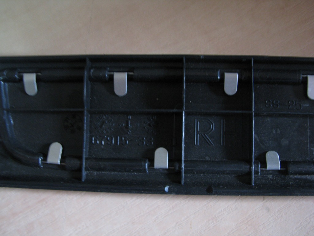 фото №3, Молдинг поріг правий задня toyota camry 2017-