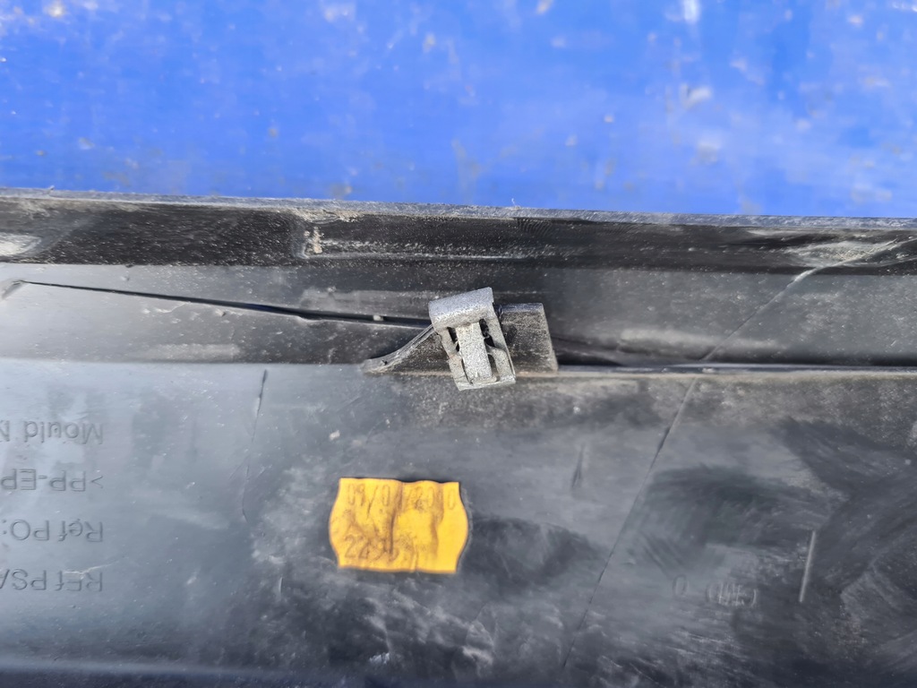 фото №7, Peugeot 3008 противотуманная фара решётка правая