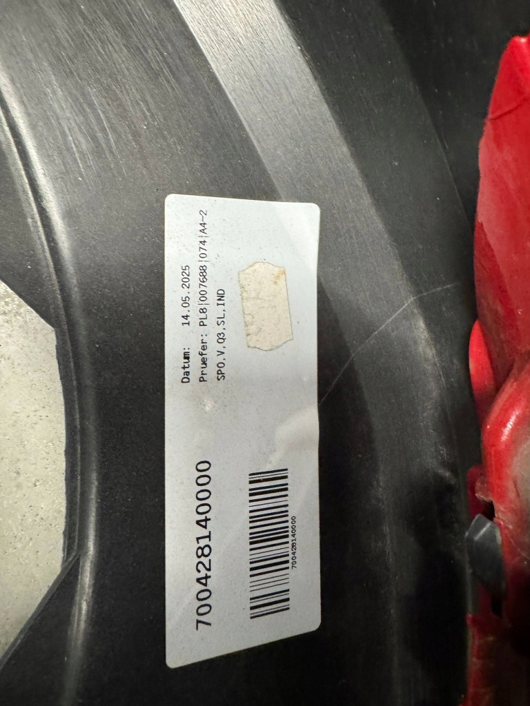 Audi q3 q3s бампер перед передний 4pdc 83a807437 Доставка